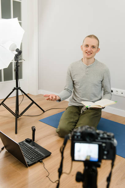 istock Online sport practice, webinar, wloger streaming, teaching from home 1215787699