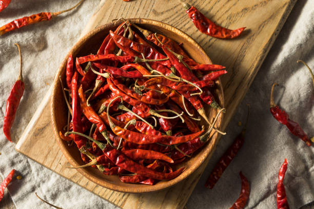 Raw Red Organic Chile de Arbol Peppers