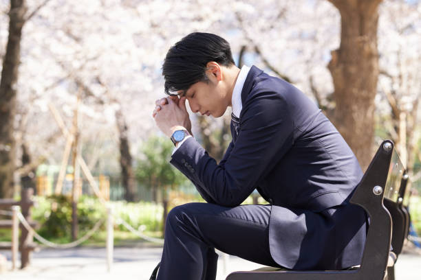 istock Japanese male businessmen 1215835827