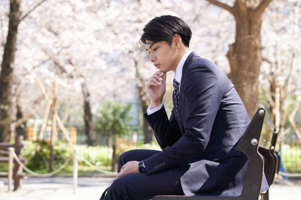 istock Japanese male businessmen 1215835870
