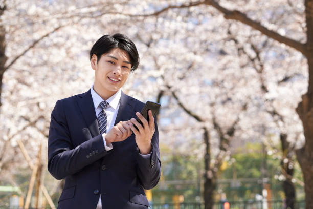 istock A Japanese businessman 1215835881