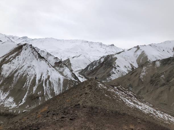 istock Sapphire of Himalayas 1215850585