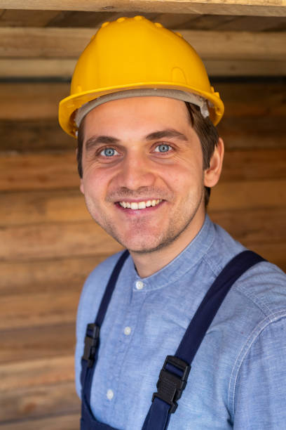 istock Young workman portrait - DIY renovation 1215864699