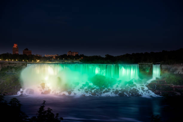 istock Niagara waterfalls at Night 1215889931