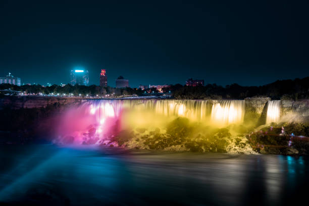 istock Niagara waterfalls at Night 1215889937