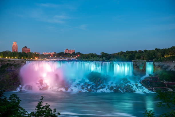 istock Niagara waterfalls at Night 1215889952