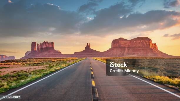 Endless Highway Monument Valley Panorama Route 163 Arizona Utah Usa Stock Photo - Download Image Now