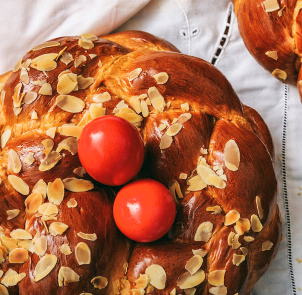 istock Tsoureki Easter traditional sweet bread closeup view 1215917419
