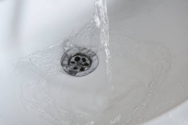 Bathroom sink, washbasin with running water