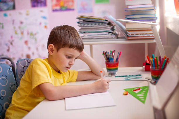 istock Coronavirus, covid-19, home school, quarantin 1215950707