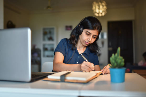 istock Woman working from home 1215952187