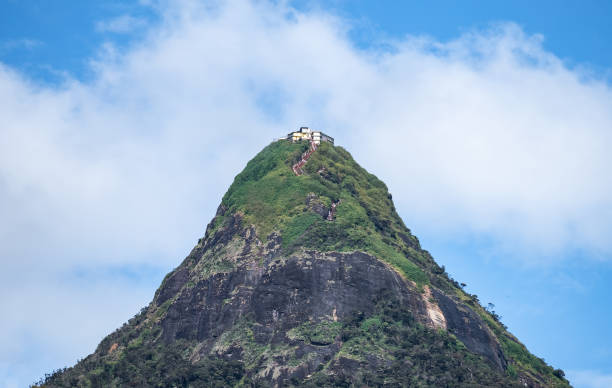 istock Sri Pada, Adam's peak in Sri Lanka 1215958805