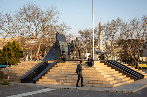 Despite the stay at home warnings due to the coronavirus outbreak, some citizens continued to walk on the Kadikoy coast. Police units warned citizens to stay at home.