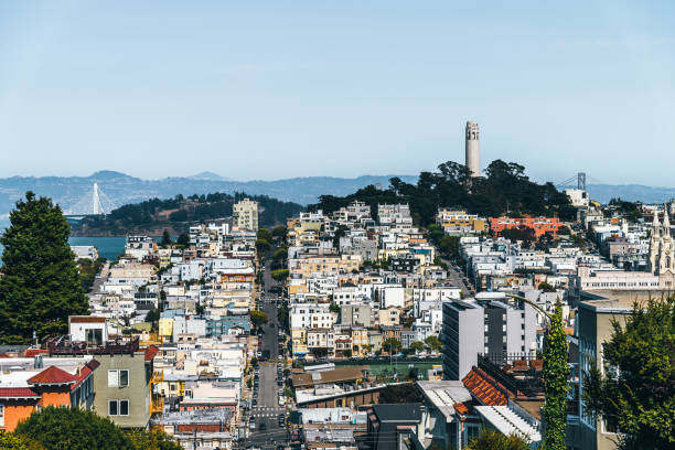 istock Residential Building in San Francisco 1215981683