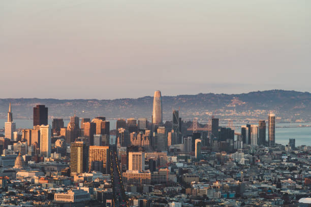 istock San Francisco Skyline at Sunset 1215981690