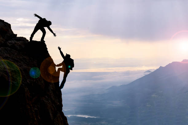 o sucesso é conseguir o que você quer. a felicidade é querer o que você tem - ideas concepts power sunrise - fotografias e filmes do acervo