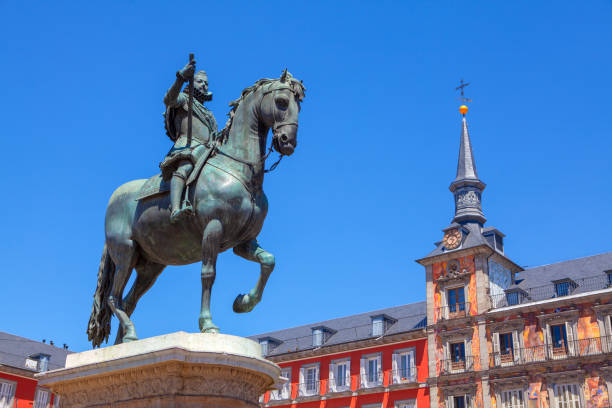 istock Statue Philip III in Madrid 1216045618