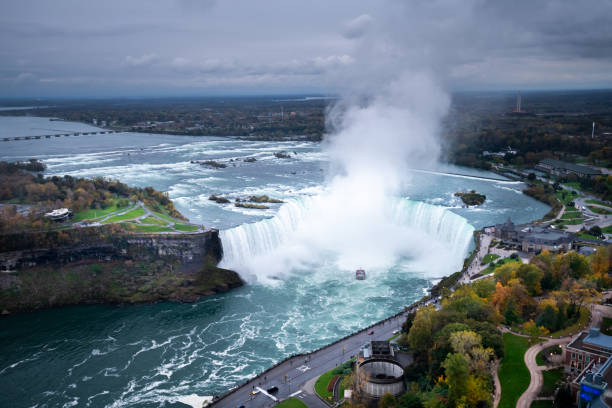 istock Niagara waterfalls at Night 1216105970