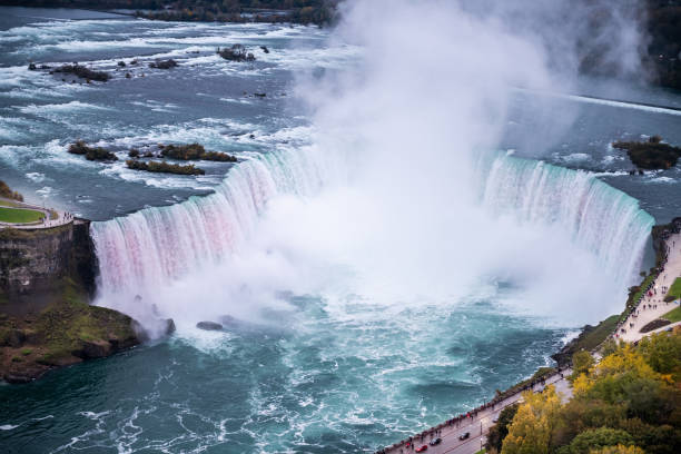 istock Niagara waterfalls at Night 1216106289