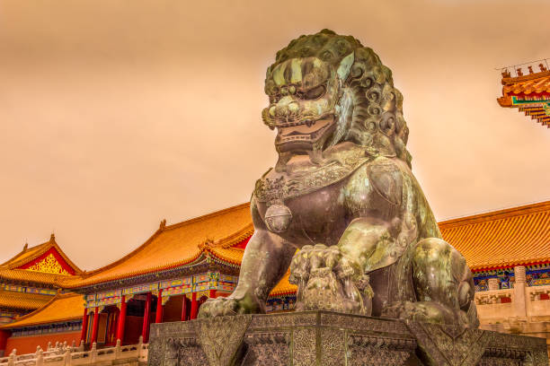 das palastmuseum in der verbotenen stadt, china - ming china forbidden city emperor stock-fotos und bilder