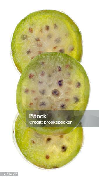 Dojrzałe Prickly Pear Cactaceous Owoców - zdjęcia stockowe i więcej obrazów Bez ludzi - Bez ludzi, Biały, Deser