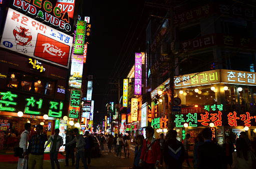 Itaewon International Area Popular With local restaurant and a place for Foreigners to experience local food.