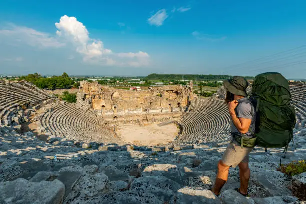 Perge, located 19 km east of Antalya, used to be one of the most important cities of ancient Pamphylia. In ancient times, Perge was also renowned as a sanctuary dedicated to the goddess Artemis whose temple stood on a hill outside the town.