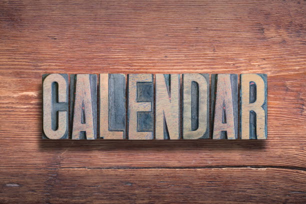 istock calendar word wood 1216214178