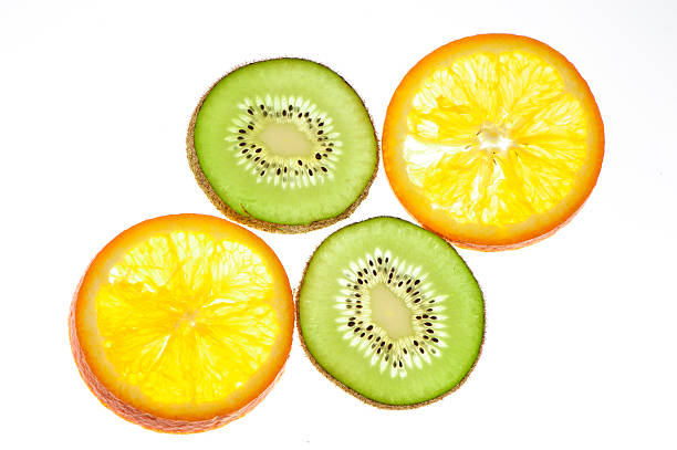 istock Orange and kiwi slices 121623198