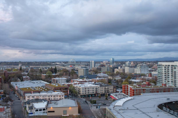 istock Portland cityscape 1216260671