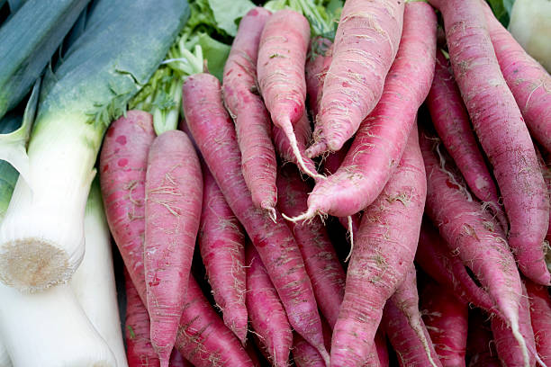 istock radish and field garlic 121635819