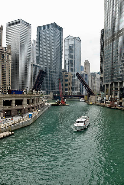 istock Chicago city with river and boat 121638792