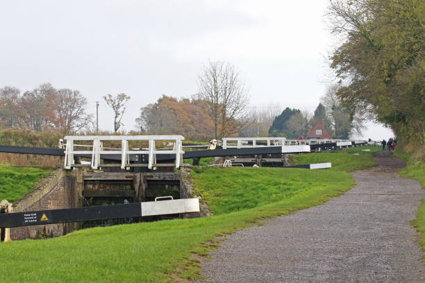 istock Looking up the hill at Caen Hill Locks, Devizes, Wiltshire, UK 1216413132