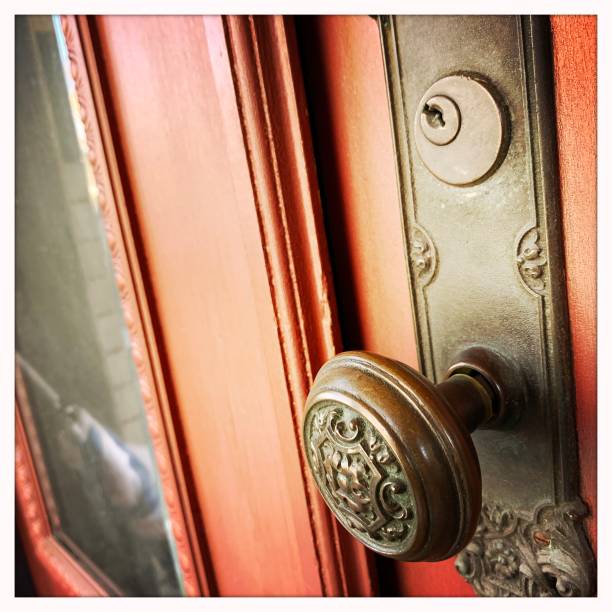 istock Old Red Door Close Up 1216414924