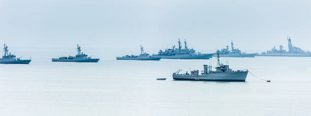 watercraft on the ocean - submarine navy underwater military ship imagens e fotografias de stock