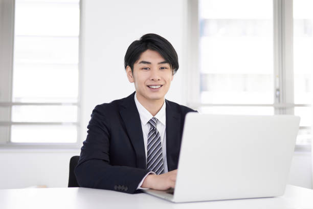 istock A Japanese male businessman 1216489743