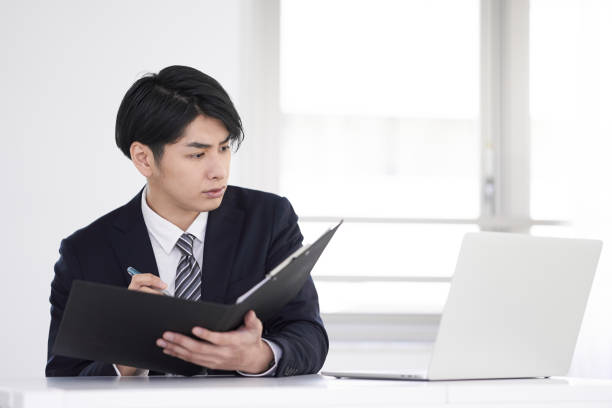 istock A Japanese male businessman 1216489747