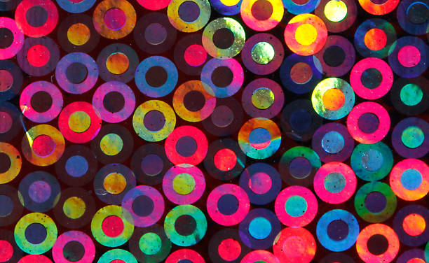 sfondo astratto di cerchi casuali - decoration fun in a row vibrant color foto e immagini stock