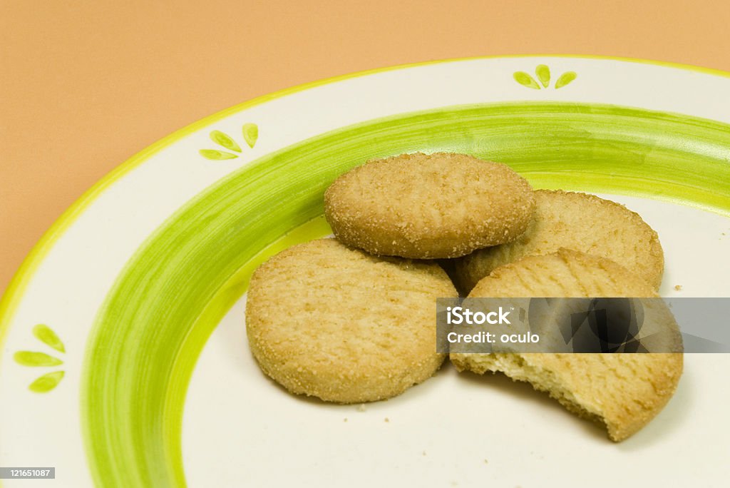 Morso di cookie - Foto stock royalty-free di Addentare