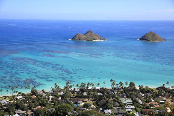 istock Lanikai Beach Kailua Oahu Hawaii Ocean View 1216532483