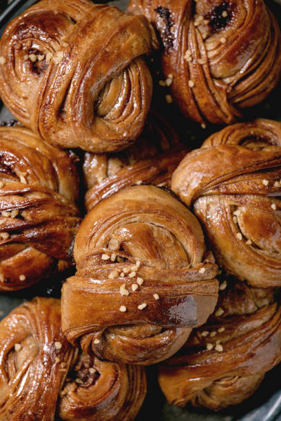 istock Swedish cinnamon sweet buns 1216575815