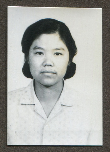 1980s Chinese women portrait monochrome old photo