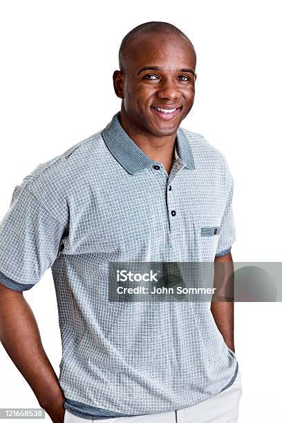 Bonito Homem Afroamericano - Fotografias de stock e mais imagens de Camisa Pólo - Camisa Pólo, Afro-americano, Fundo Branco