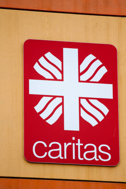 znak i godło charitas w berlinie - caritas zdjęcia i obrazy z banku zdjęć