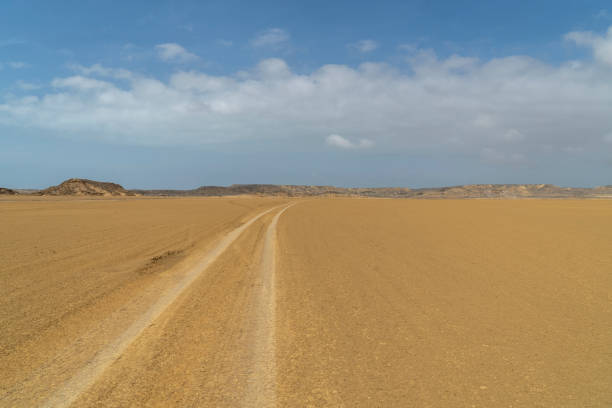 vista panoramica sul deserto di guajira - majestic landscape arid climate beach foto e immagini stock