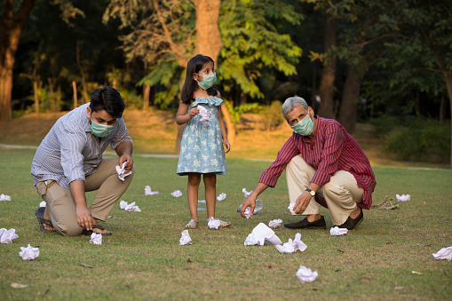 Indian ethnicity, Indian culture, cleaning, family, public park