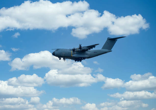 イギリス空軍エアバスa400軍機 - miltary ストックフォトと画像