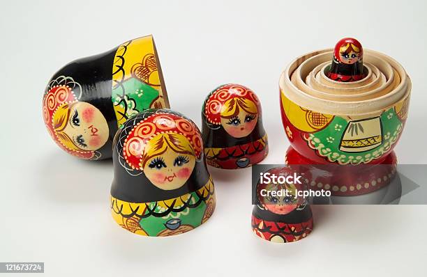 Foto de Ninhos Bonecas Russas 2 e mais fotos de stock de Boneca Russa - Boneca Russa, Rússia, Boneca