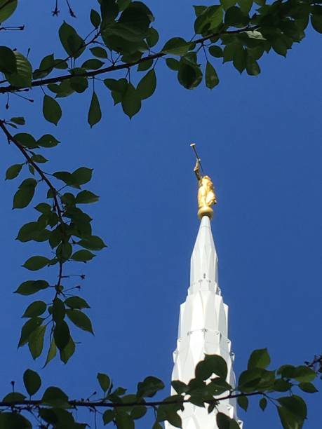 istock Angel Moroni framed in leaves 1216809181