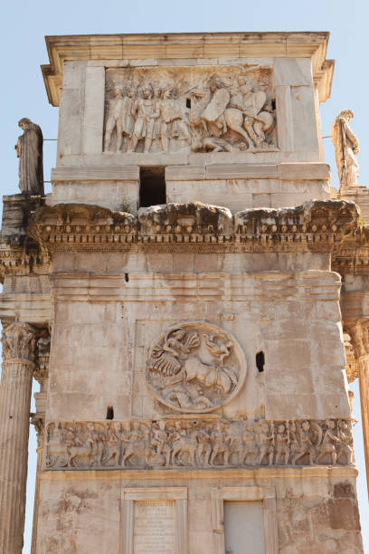 Bas-reliefs on the Arch of Constantine (Arco di Costantino) triumphal arch. Bas-reliefs on the Arch of Constantine (Arco di Costantino) triumphal arch. Rome, Italy costantino stock pictures, royalty-free photos & images